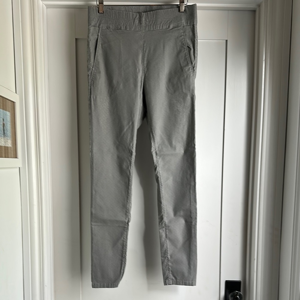 BEVY FLOG Gray Chinos for Men